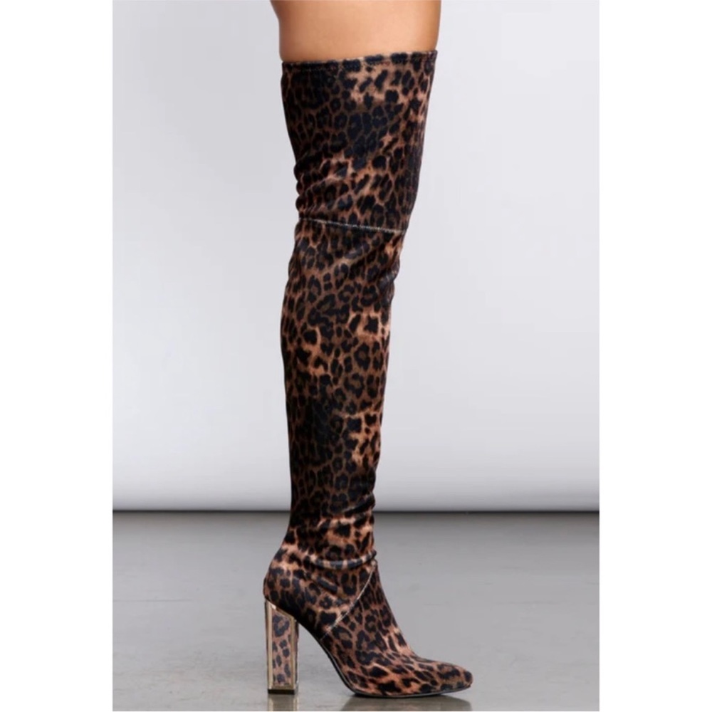 Women’s Bamboo Scenery -08M Leopard Over the Knee GoldBlock Heel Boot Closed Toe